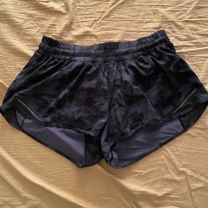 Lululemon hotty hot shorts